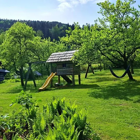 Zenovna - Roubena Chaloupka